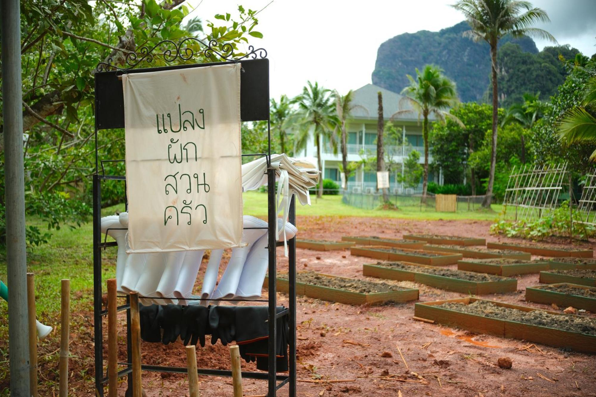 Blu Monkey Pooltara Krabi Hotel & Villas Pet Friendly Εξωτερικό φωτογραφία